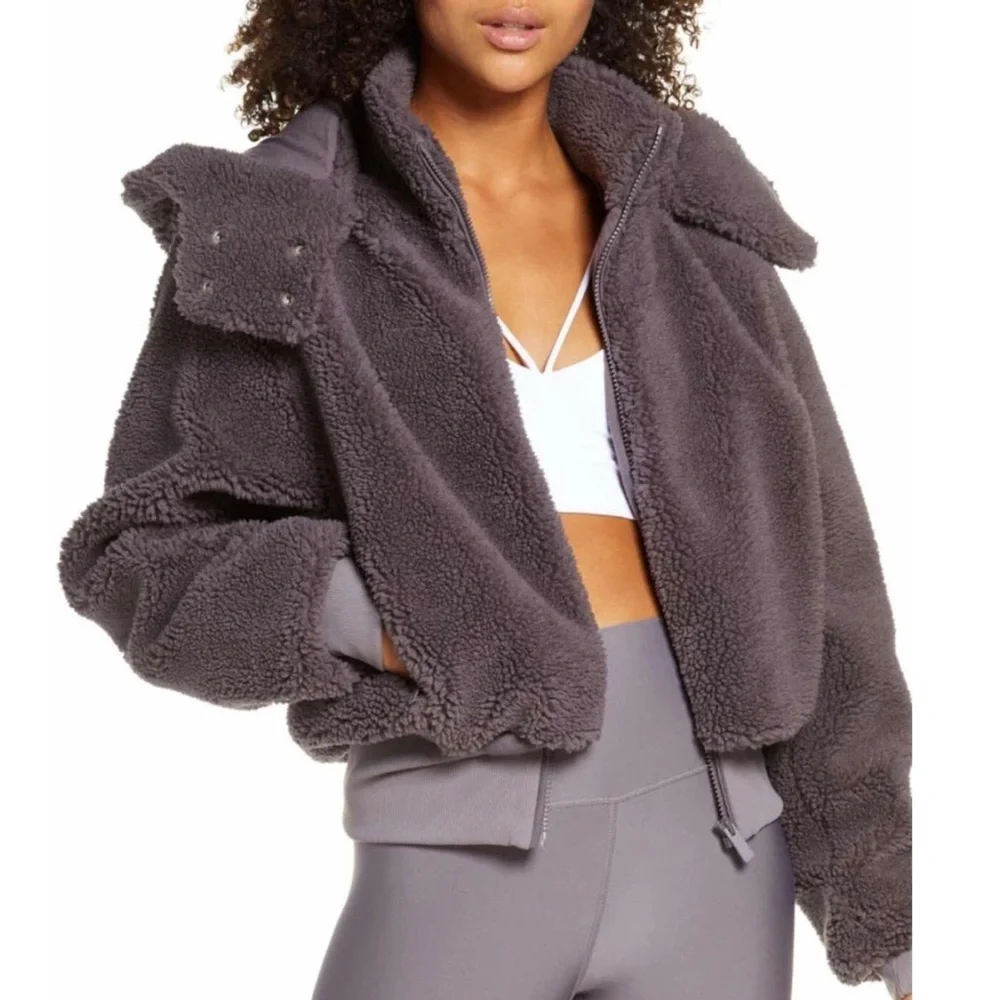 Alo Yoga Purple Foxy Sherpa Jacket Deep Lavender Size Medium
